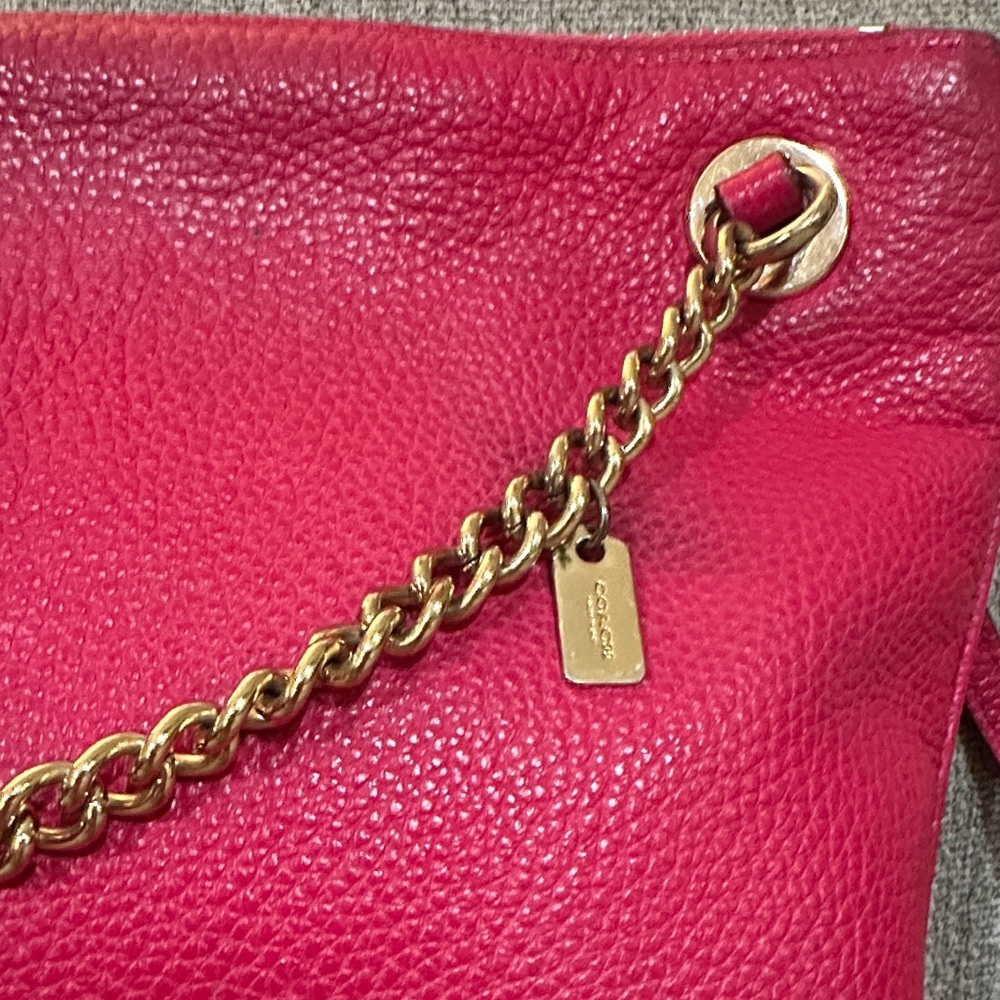 Coach Bag - Picture 4 of 17